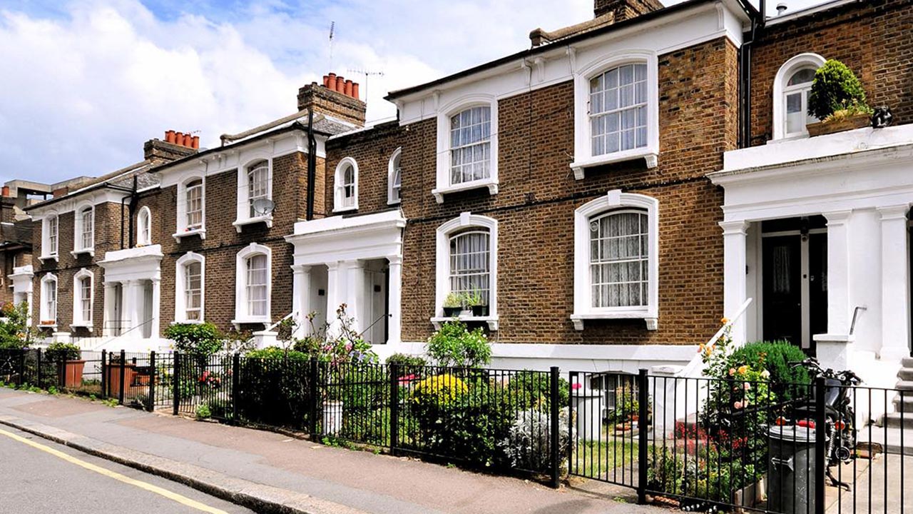 Expat Mortgages – Buying or Refinancing UK Property from Abroad