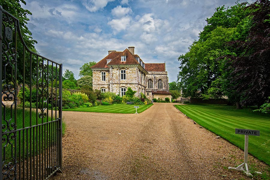 UK Business Owner Using an Interest-Only Mortgage for Liquidity Management